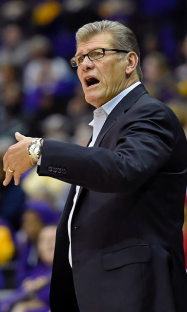 ICYMI: Michigan scores 52 in a row; Top 25 has rough week